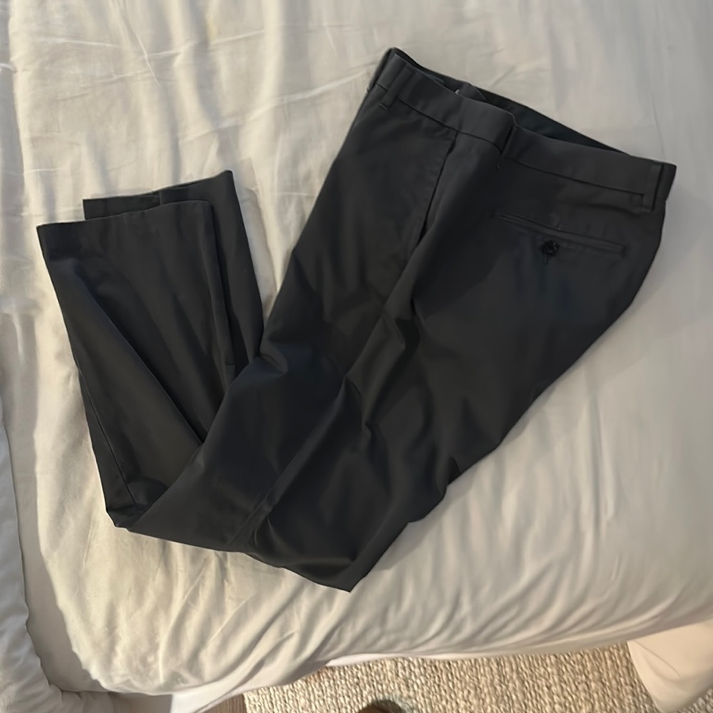 Bonobos Weekday Warrior dress pants 36X32 slim fit dark blue/gray color